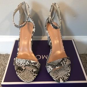 Forgetting you heeled sandals-snake